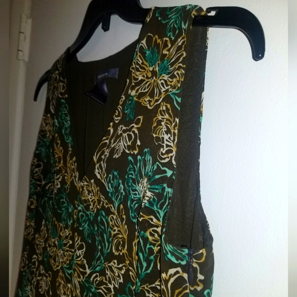 Liz Claiborne Sleeveless Maxi Slip Dress with Floral Pattern - Picture 4 of 8
